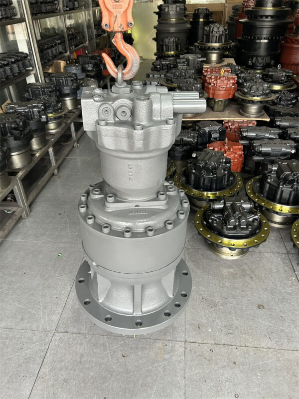 Volvo EC360 Swing Motor Assy - Image 9