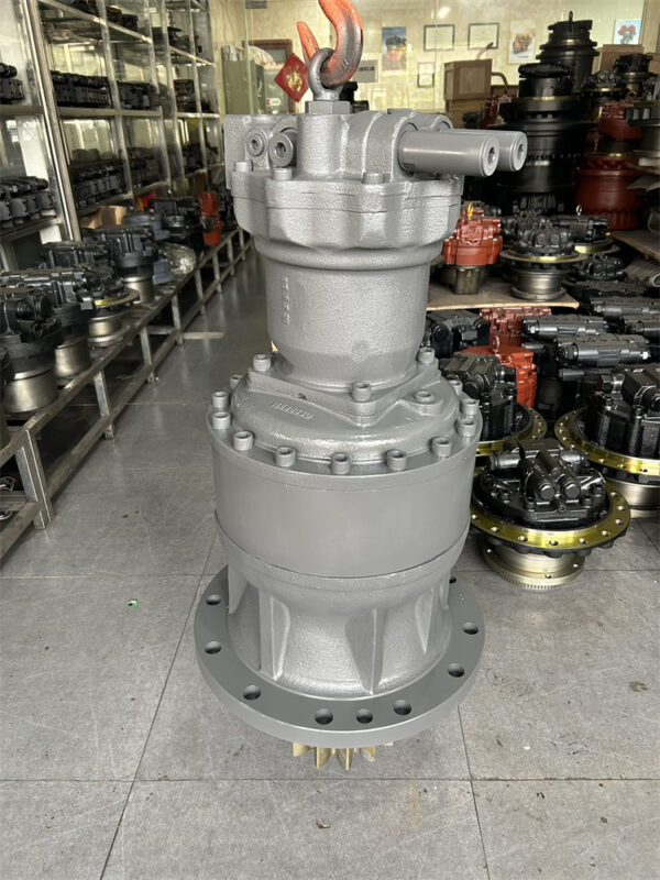 Volvo EC360 Swing Motor Assy - Image 5