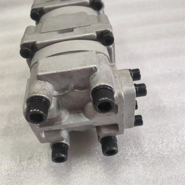 Komatsu PC20-6 PC28UU-1 PC30-6 PC38-1 Excavator Hydraulic Gear - Image 6