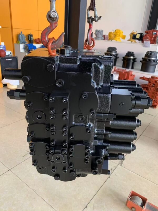 Doosan DX340 DX340LCA 410105-00575 Main Control Valve - Image 10