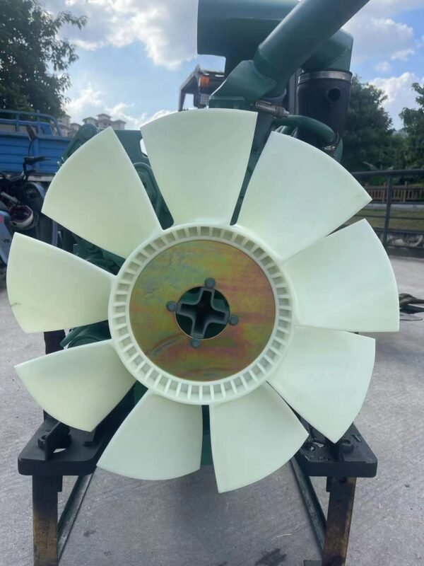 Volvo 14536073 14536076 Engine D6D D6E EC210B EC200B EC220D Engine Assy - Image 2