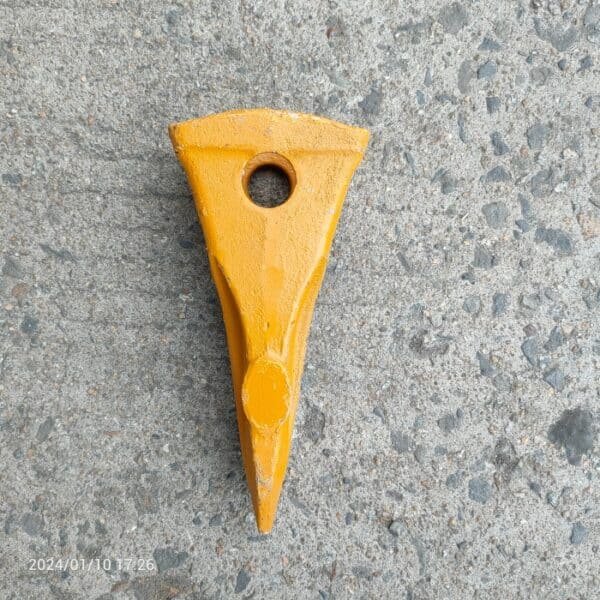 Good Quality 205-70-19570 RC-C Excavator Bucket Teeth for Komatsu PC200 Excavator Parts - Image 4