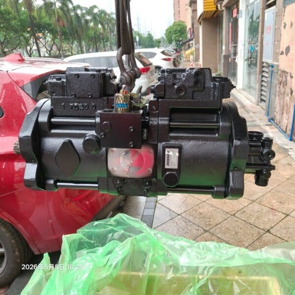 Original New DX225LCA Hydraulic Pump 400914-00212E-EP New Excavator Main Pump - Image 3