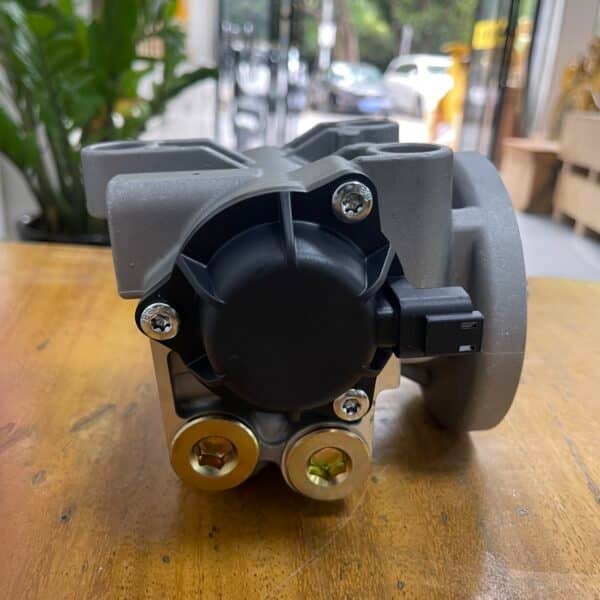 390-4679 3904679 Pump Fuel for E320D E323D Fuel Priming Pump - Image 4
